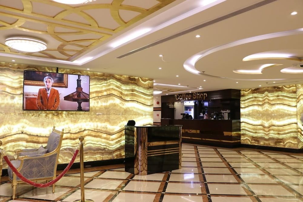 Capital O 143 Happy Beach Hotel Platini in Jeddah, Saudi Arabia