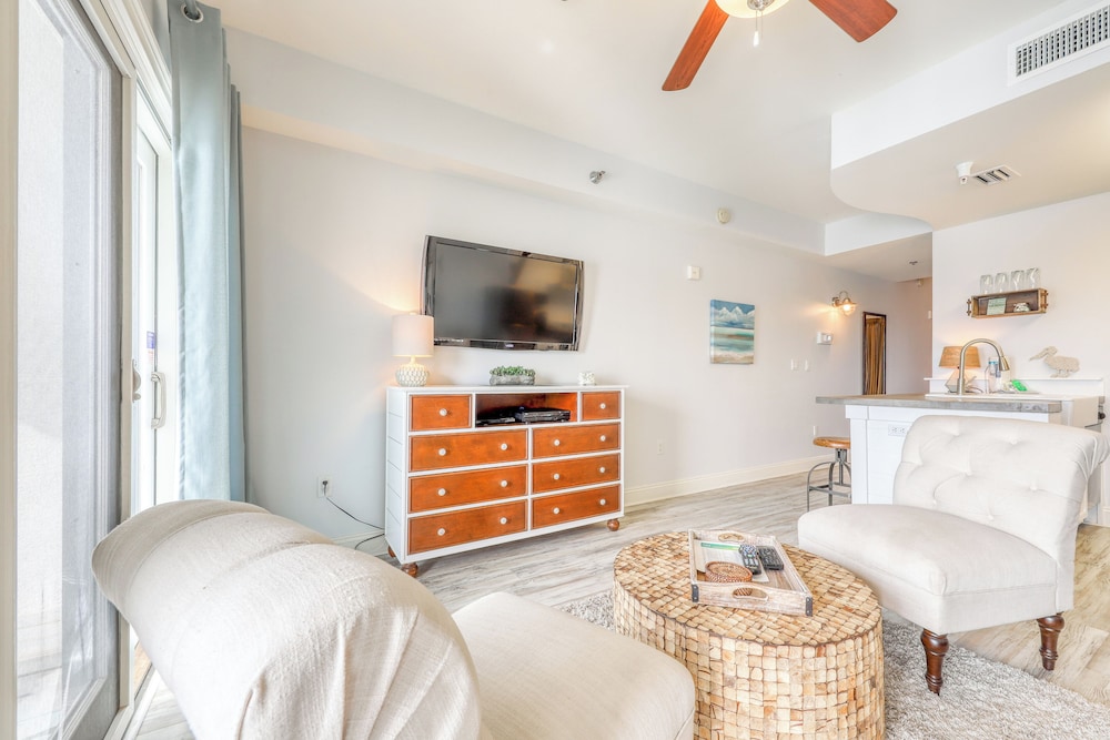 Carillon Beach Inn - photo 13