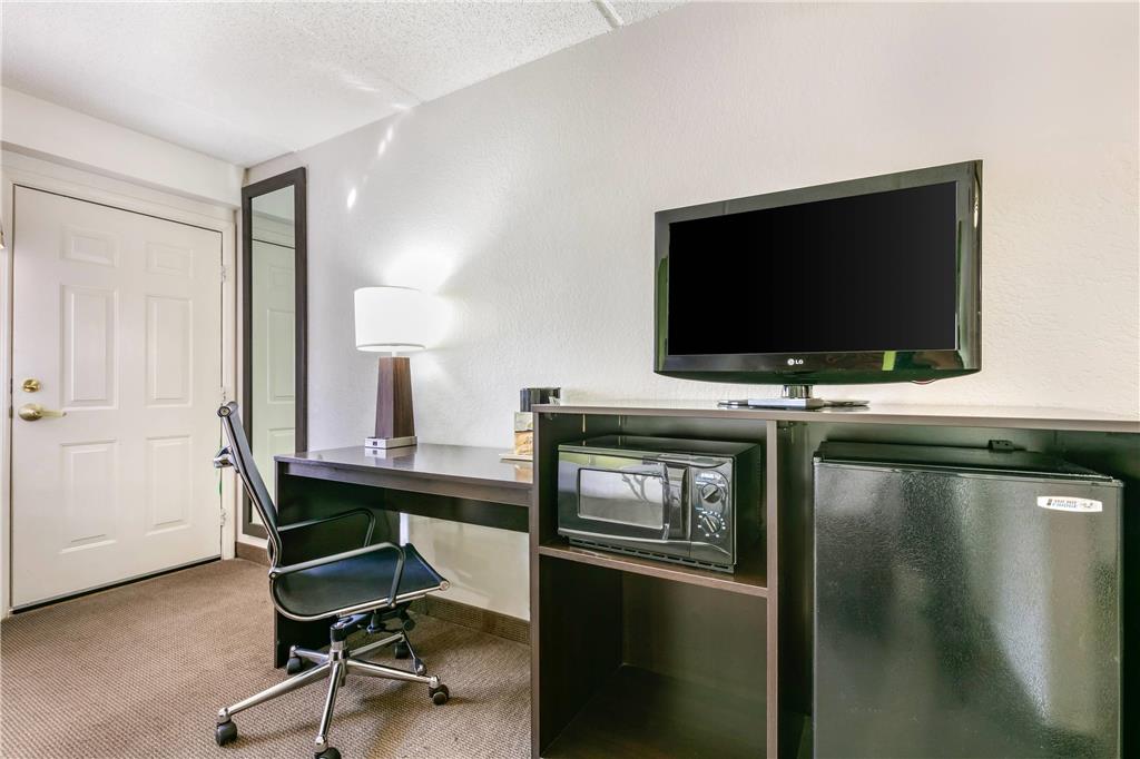 Sleep Inn & Suites near Sports World Blvd - photo 14