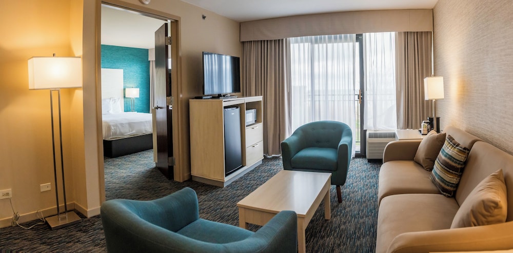 Illinois Beach Hotel - photo 9