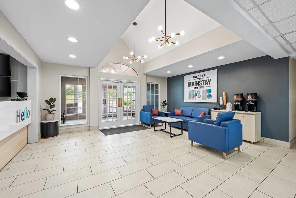 MainStay Suites Raleigh North - photo 47