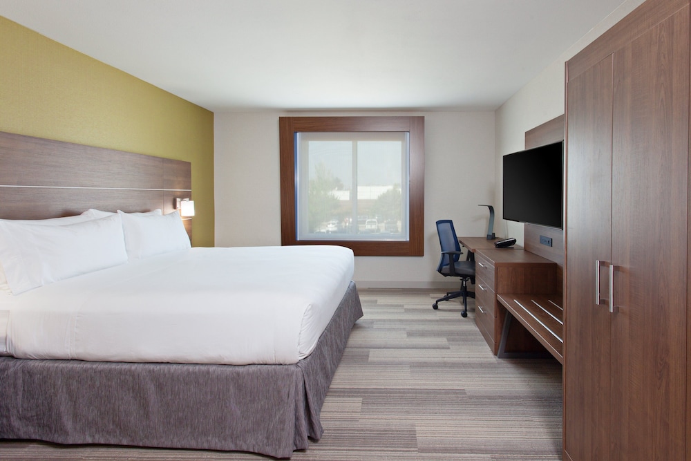 Holiday Inn Express & Suites Pasadena Los Angeles by IHG - photo 23