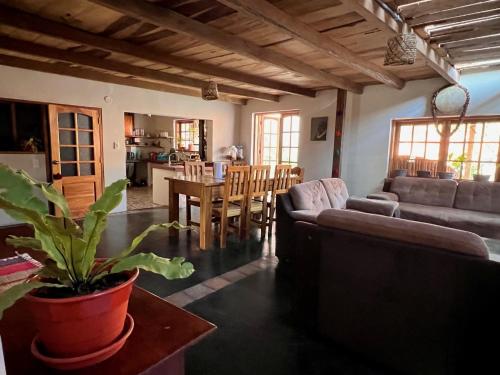Wunderschones Haus Mit Gro Er Terrasse 20259923 — Sauce