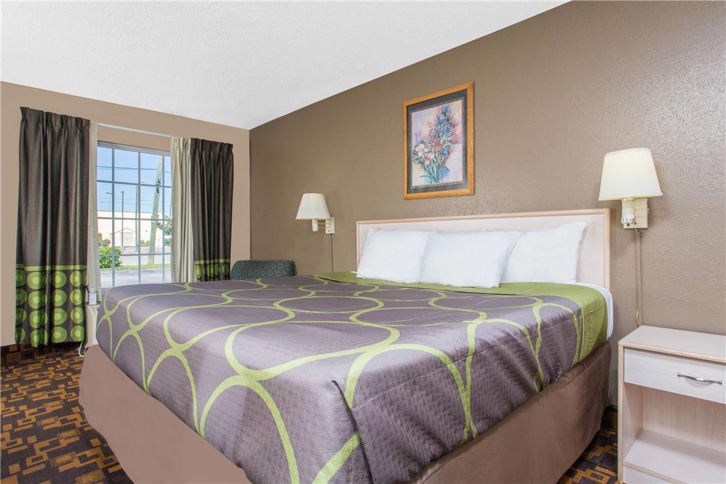 Super 8 by Wyndham Antioch Nashville South East - photo 8