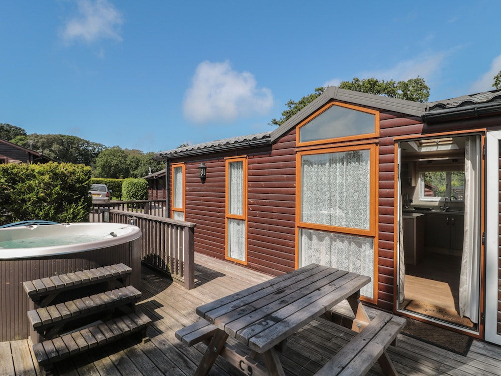 Birch - carbon neutral hotel in Swanage