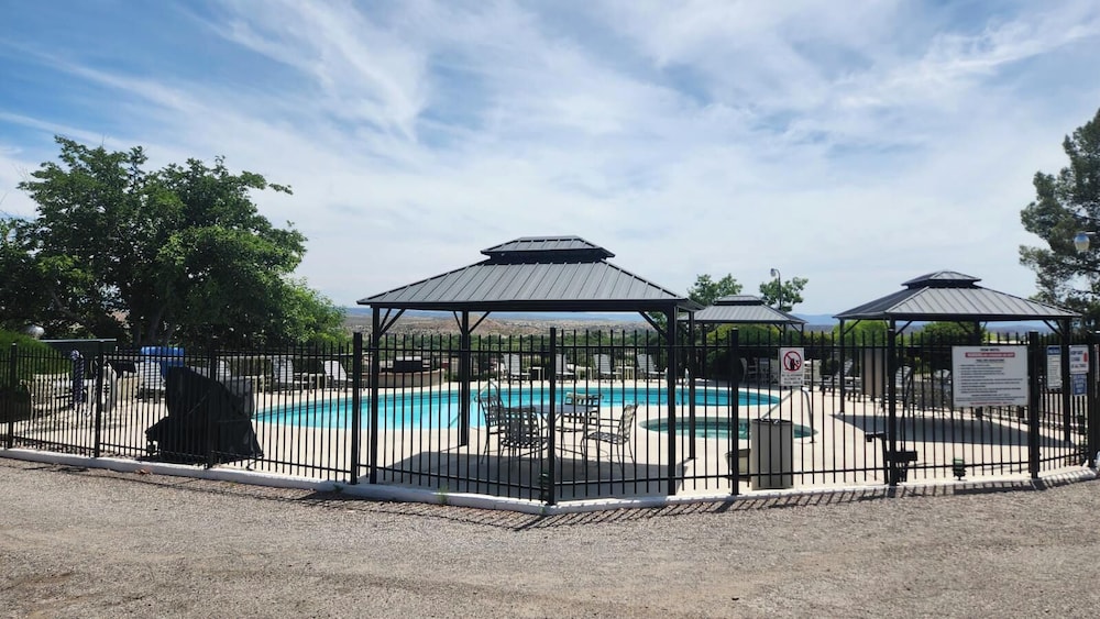 The View Motel - photo 30