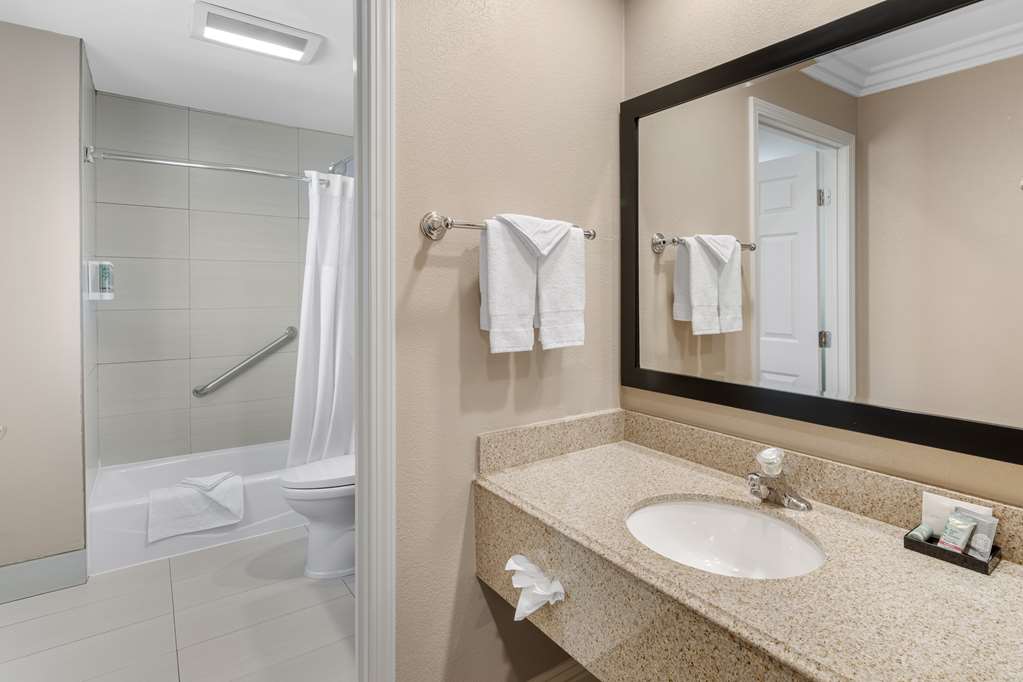 Best Western Oxnard Inn - photo 40