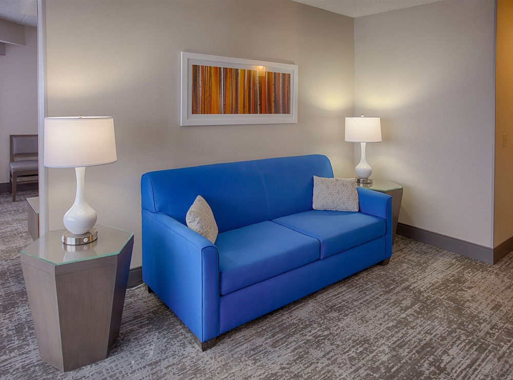 DoubleTree by Hilton Denver Westminster - photo 17