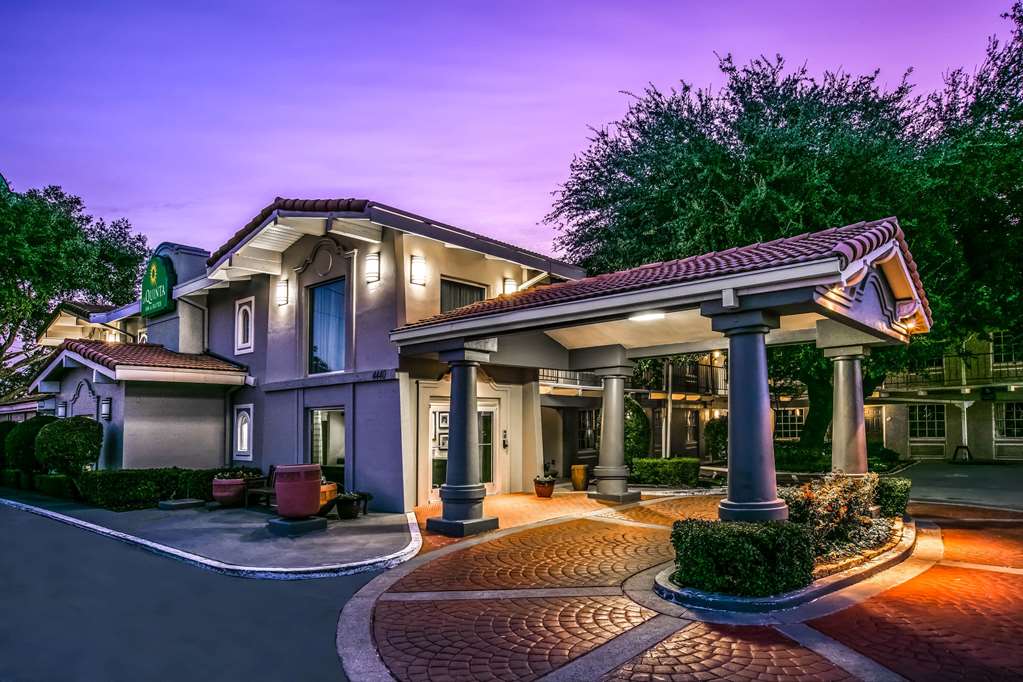 La Quinta Inn by Wyndham Dallas Uptown - photo 7