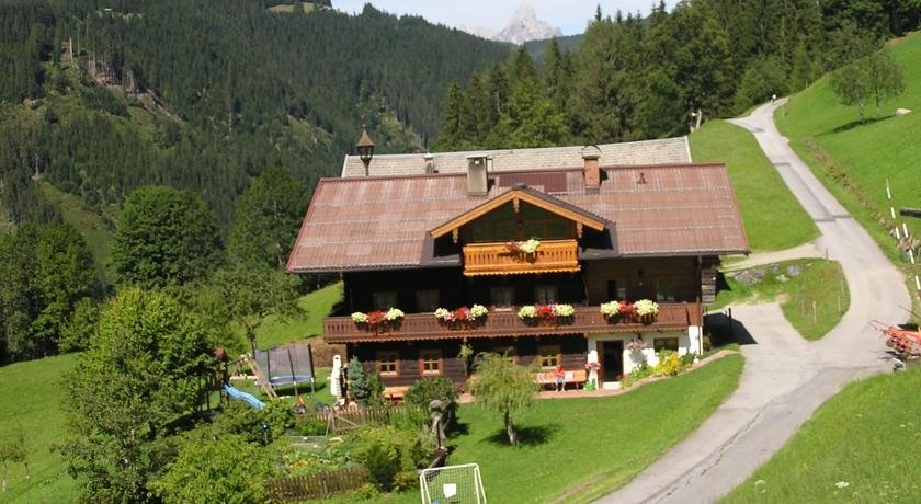 Bio Bauernhof Nichlgut — hotel in Eben Im Pongau