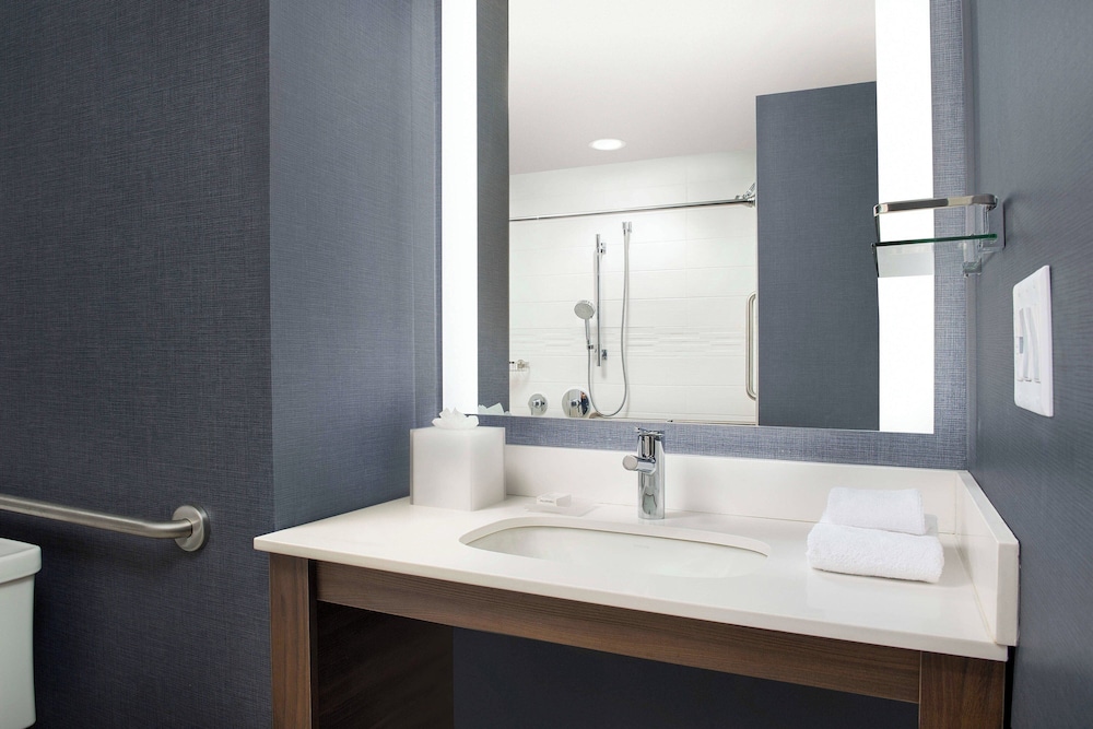 Residence Inn by Marriott Doral Mall Area - photo 8
