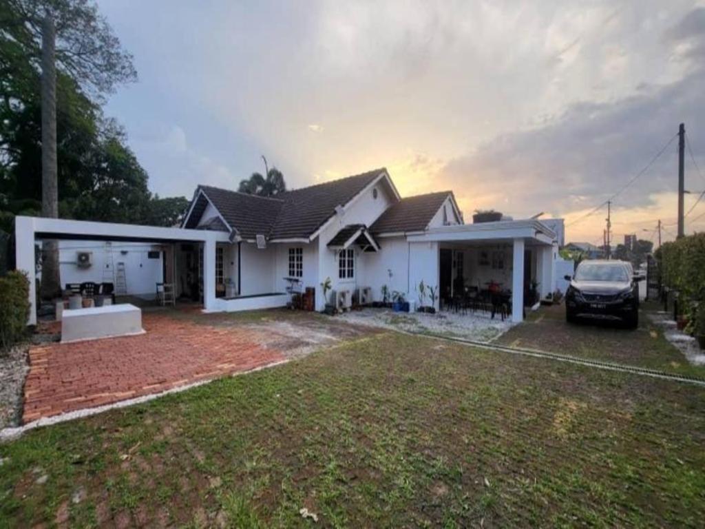 Books & Beds in Kuala Lumpur, Malaysia