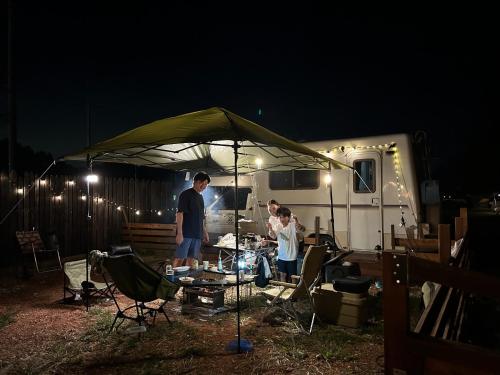 Night Park - last minute hotel in Unknown City