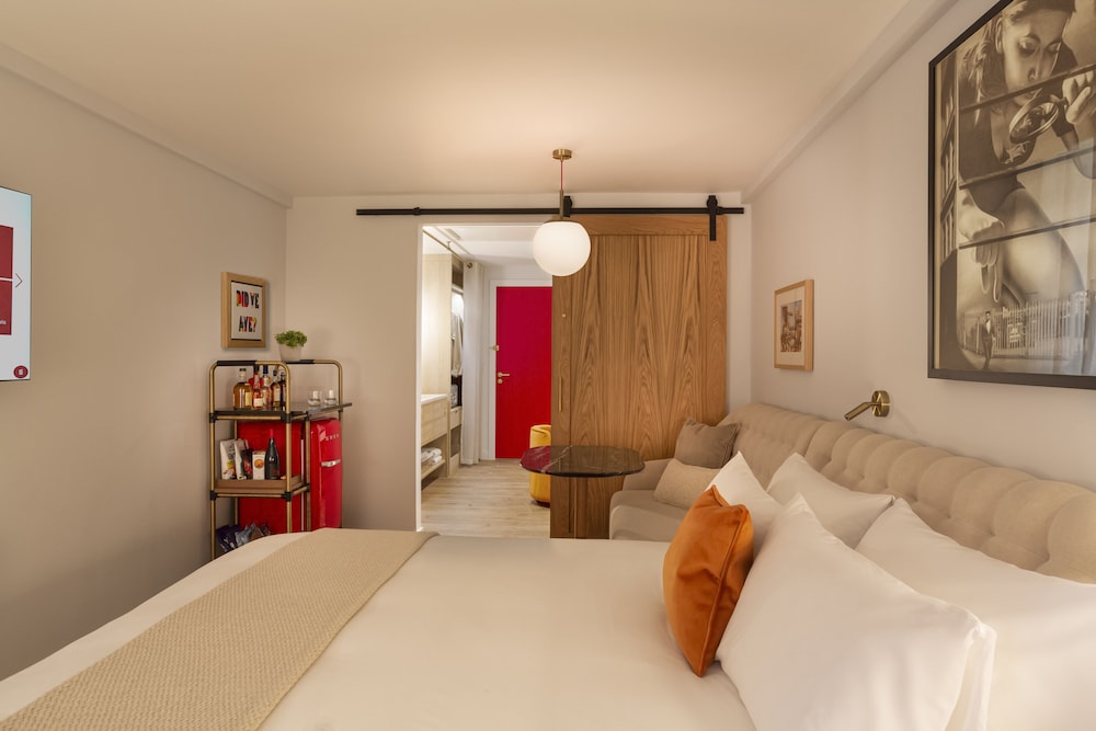 Virgin Hotels Glasgow in Glasgow, United Kingdom