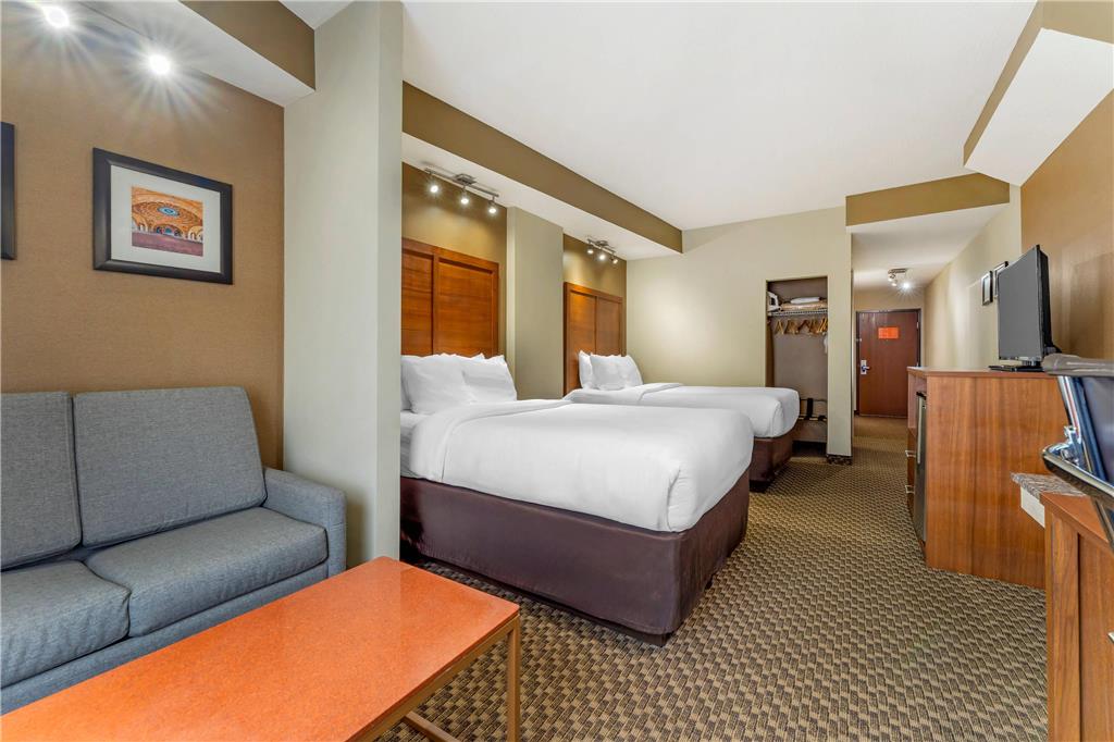 Comfort Suites Monroeville Pittsburgh East - photo 43
