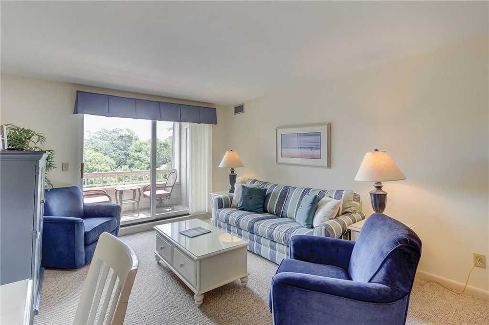 1044 Caravel Court at The Sea Pines Resort - photo 13