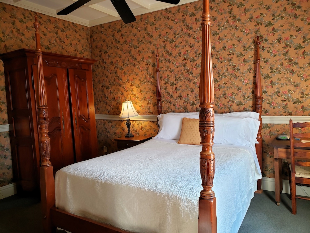 Iron Horse Hotel - photo 17