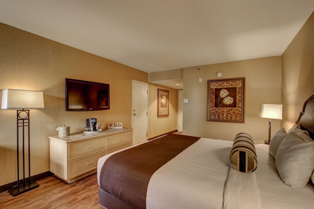 Golden Nugget Laughlin - photo 4