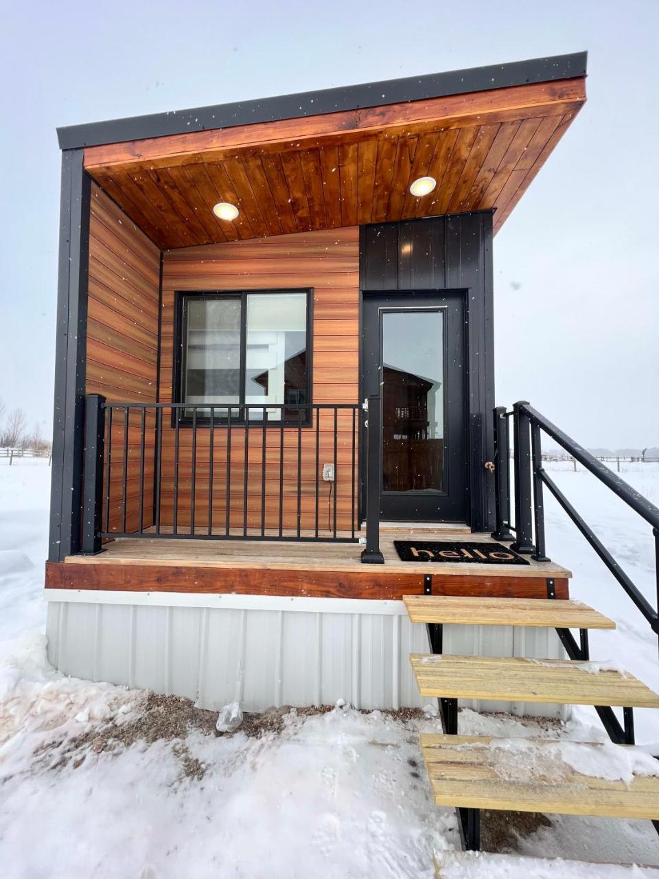 Teton View Studio Hidden Gem near Yellowstone pet-friendly hotel Clawson