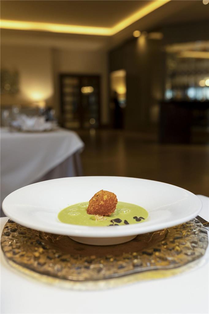 KICUN1_The_Club_Grill_Dish5.jpg