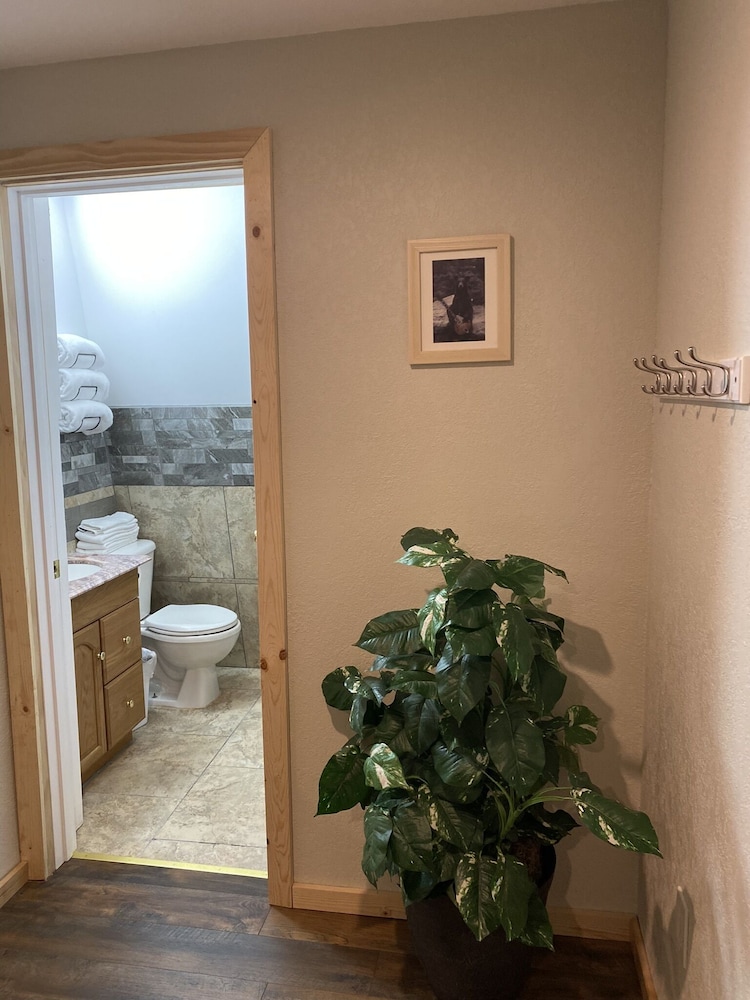Cinnamon Bear Inn - photo 93
