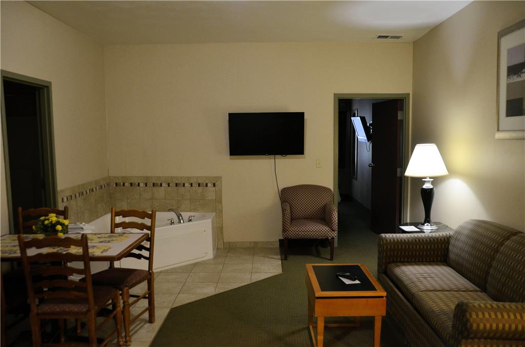 Days Inn by Wyndham Luray Shenandoah - photo 60