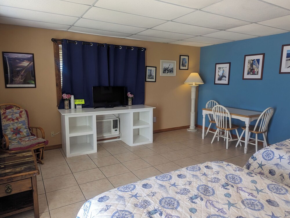 Bud N' Mary's Fishing Marina - photo 31