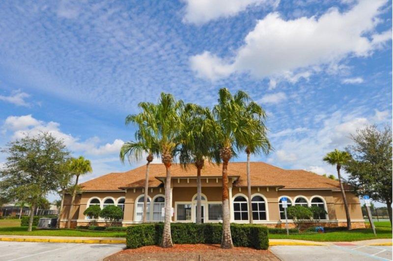West Haven Homes — 4-Star Luxury Hotel in Davenport, United States