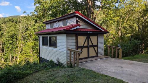 Red Roof - photo 23