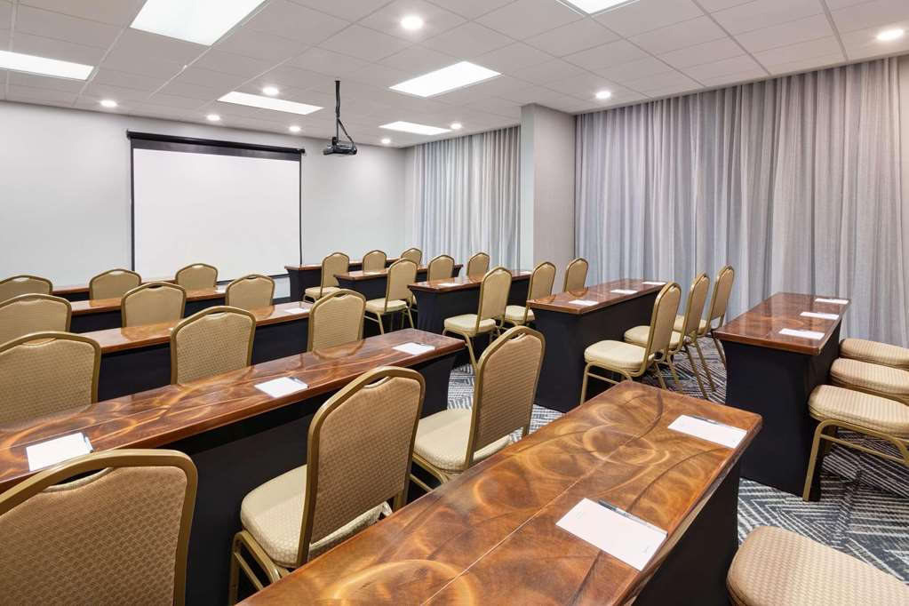 Radisson Hotel Nashville Airport - photo 16