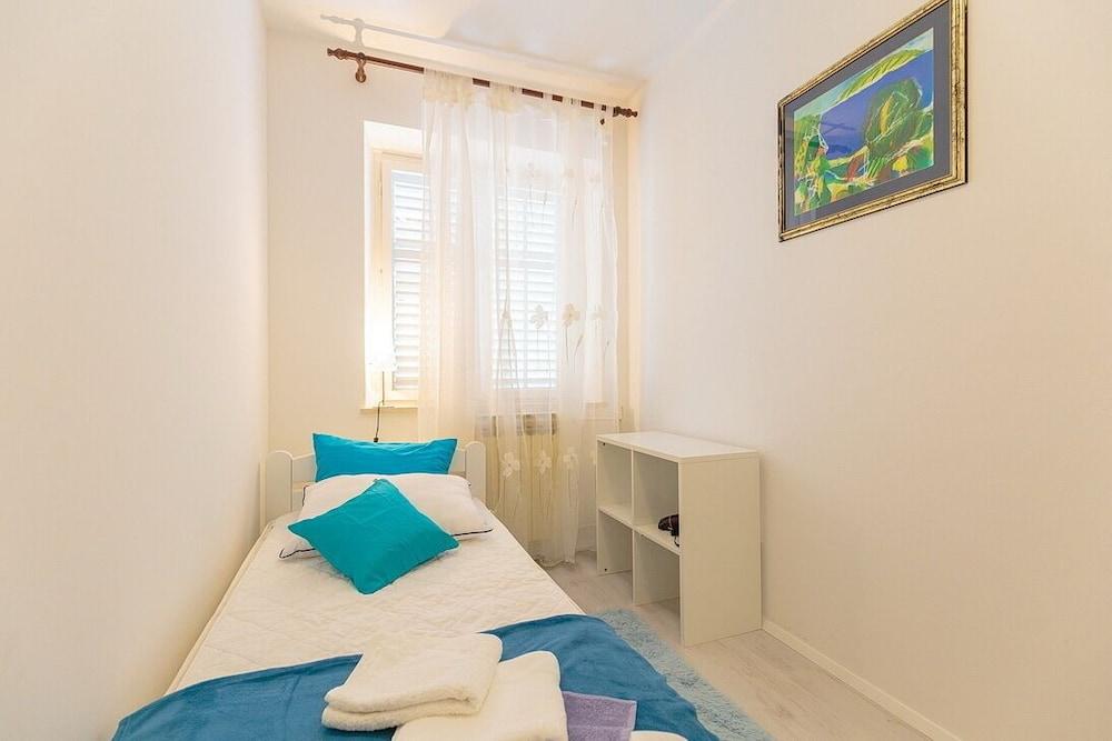Music Apartment