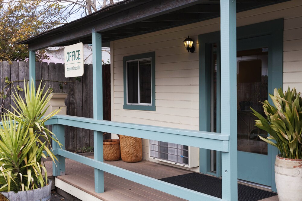 Sonoma Creek Inn - photo 29