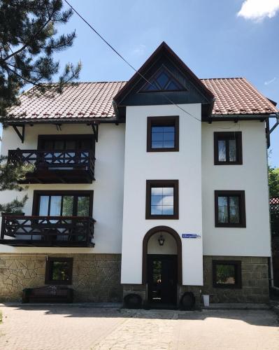 Vatra Hotel - carbon neutral hotel in Yaremche