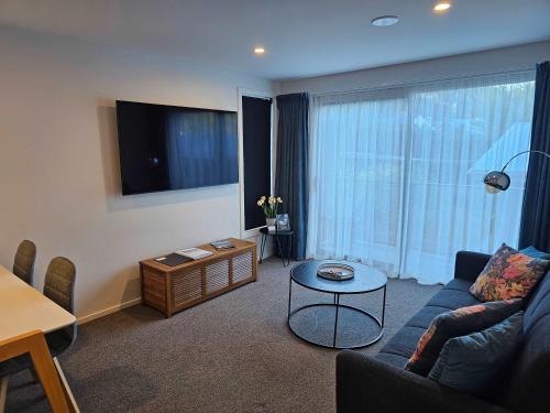 Apartment in the Heart of Queenstown — 4-Star Luxury Hotel in Queenstown, New Zealand