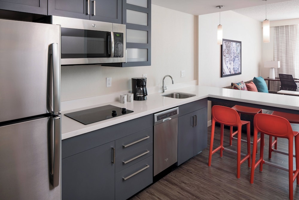 Residence Inn Washington Capitol Hill Navy Yard - photo 18