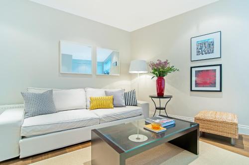Madison Hill White Hill House 1 1 bedroom flat — 4-Star Luxury Hotel in London, United Kingdom