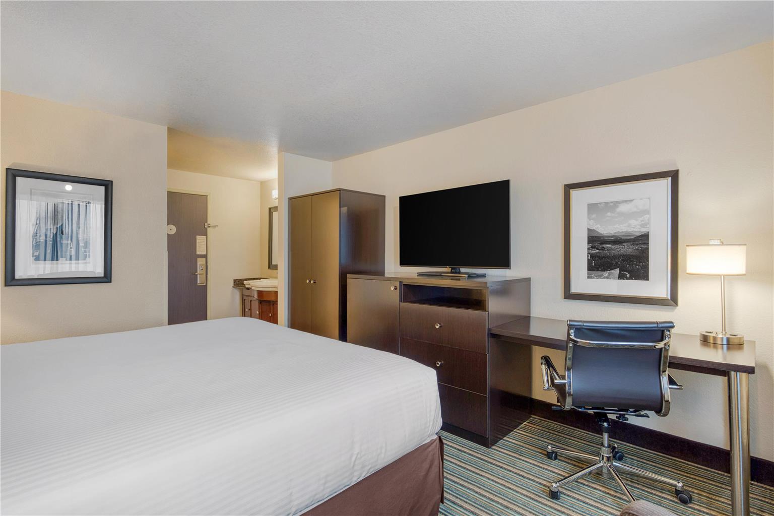 Best Western Alderwood - photo 11