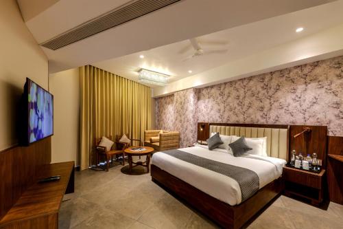 Sundex Hotel in Tanjore, India