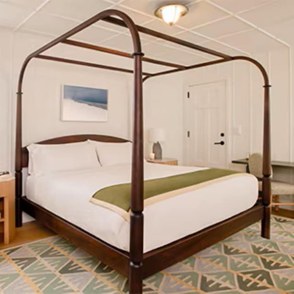Canoe Place Inn and Cottages - photo 16