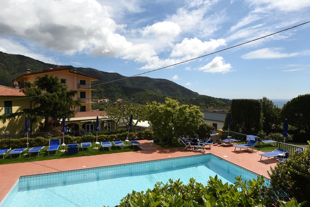 Hotel La Vigna - carbon neutral hotel in Moneglia