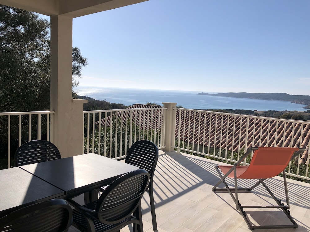 Résidence Castugna — 4-Star Luxury Hotel in Cargese, France