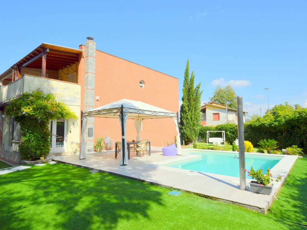 Belvilla by OYO Marino in Lucca, Italy