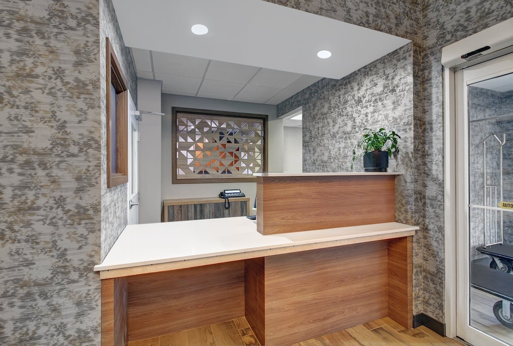 Candlewood Suites Winchester by IHG - photo 47