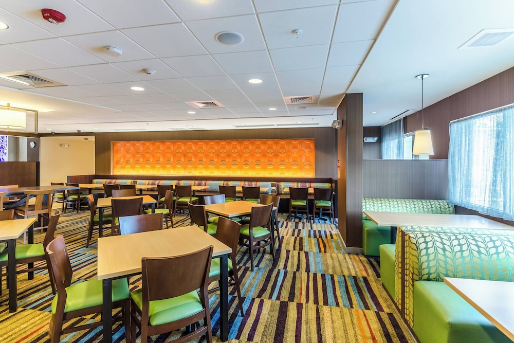 Fairfield Inn & Suites by Marriott Panama City Beach - photo 43
