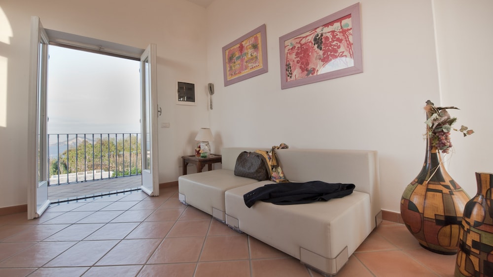 La Vigna — Procida — photo 3