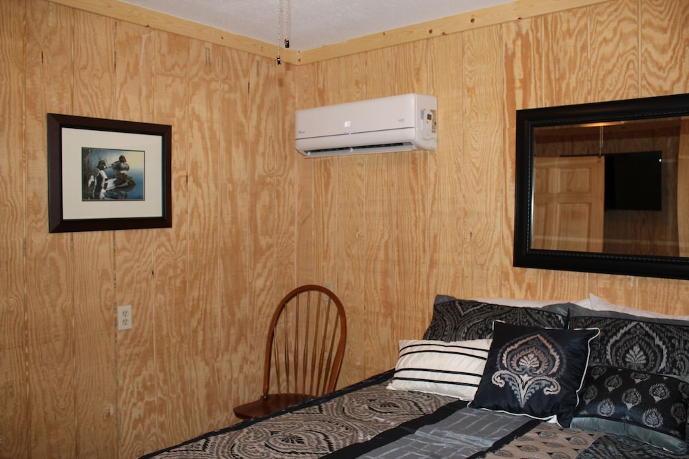 Shawnee Trails Lodging and Suites - photo 4