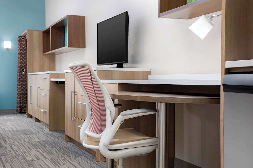 Home2 Suites by Hilton Clermont - photo 15