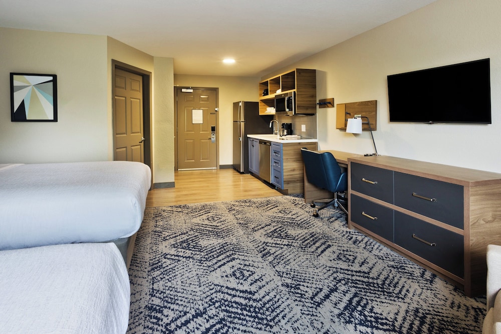 Candlewood Suites Columbus Fort Benning by IHG - photo 22