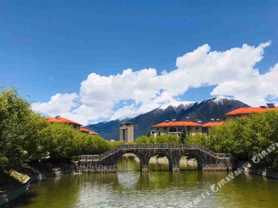 Live In Tibet - last minute hotel in Unknown City