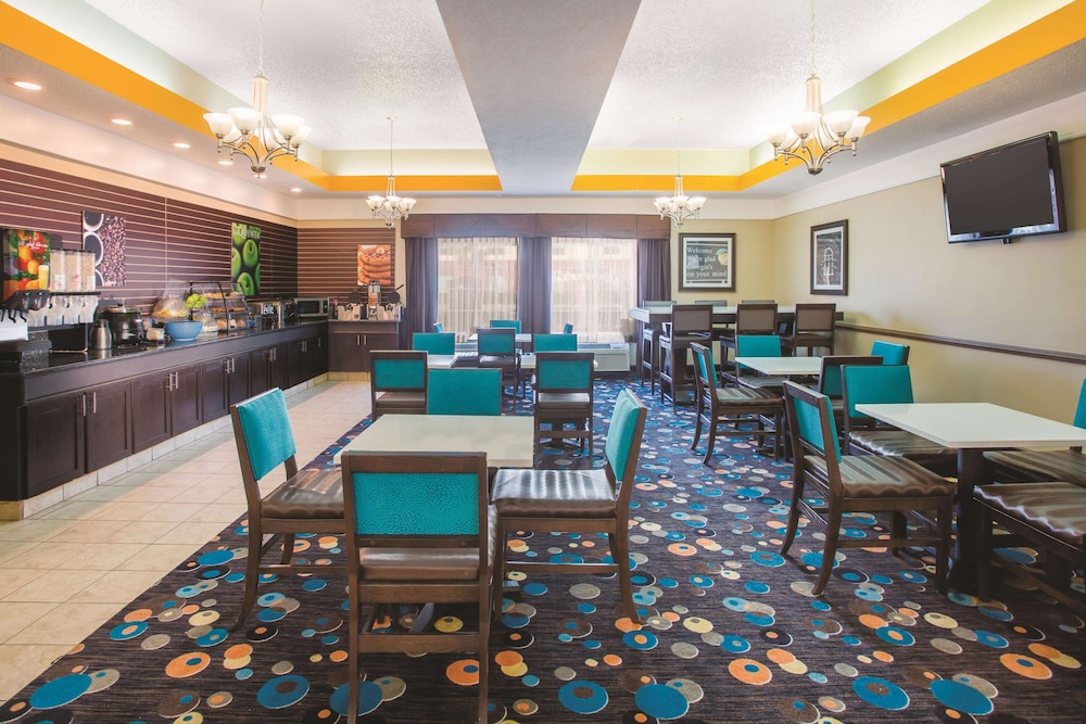 Spark by Hilton Kingsland - photo 24